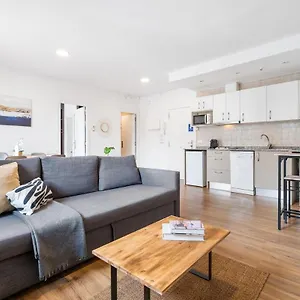 Apartment Lodging Liceu G1, Barcelona
